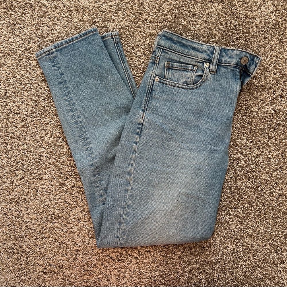 American Eagle High Waisted Stretch Mom Jeans